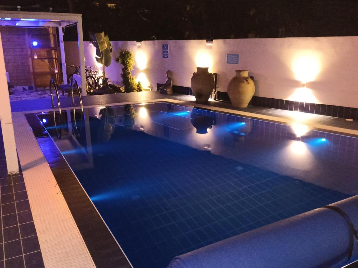 Aparthotel Masseria Villa Marchesi Таранто Екстериор снимка